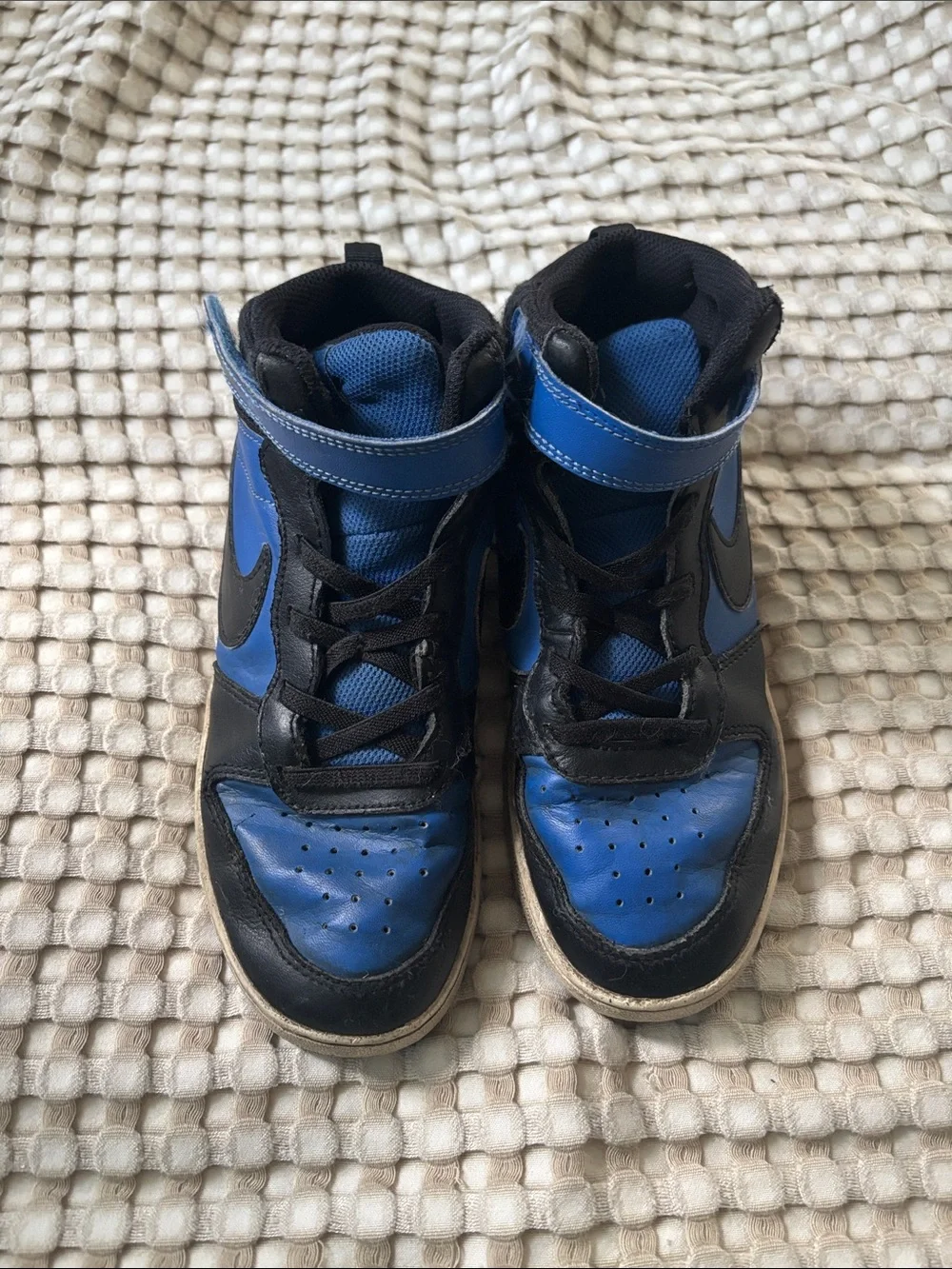 Nike Kids High-Top Athletic Shoes in Blue and Black